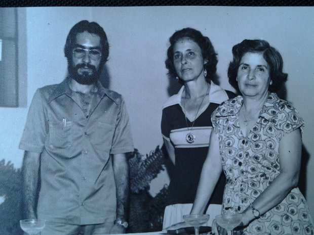 Ao lado das professoras Zilda e Nilza Diniz, com quem trabalhei no teatro.